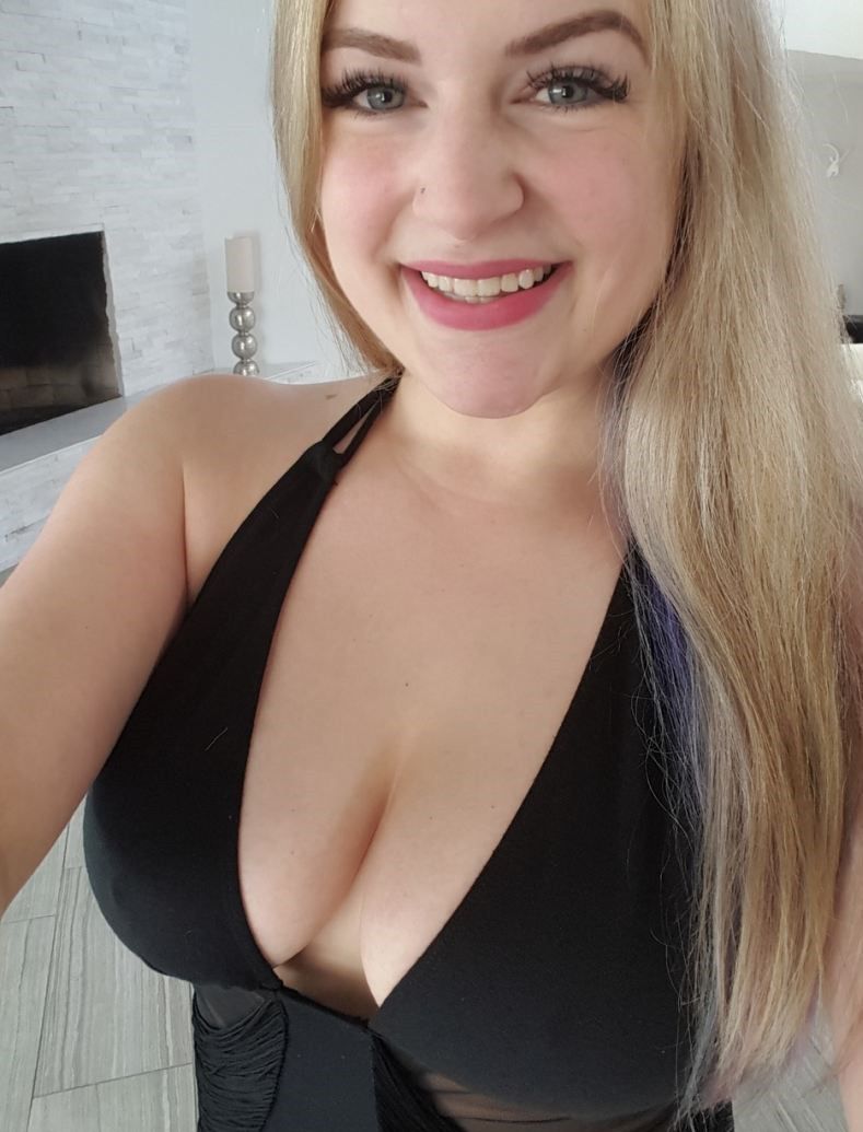 Проститутка Питера Эля с 3 размером груди предлагает интим услуги у метро Парнас  +7(981)266-85-01 - фото 7